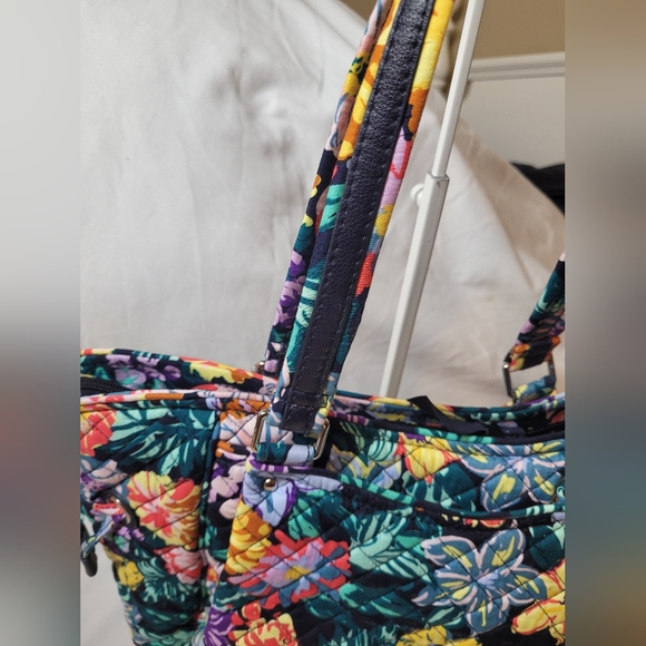 Vera bradley floral tote bag - Picture 7 of 13